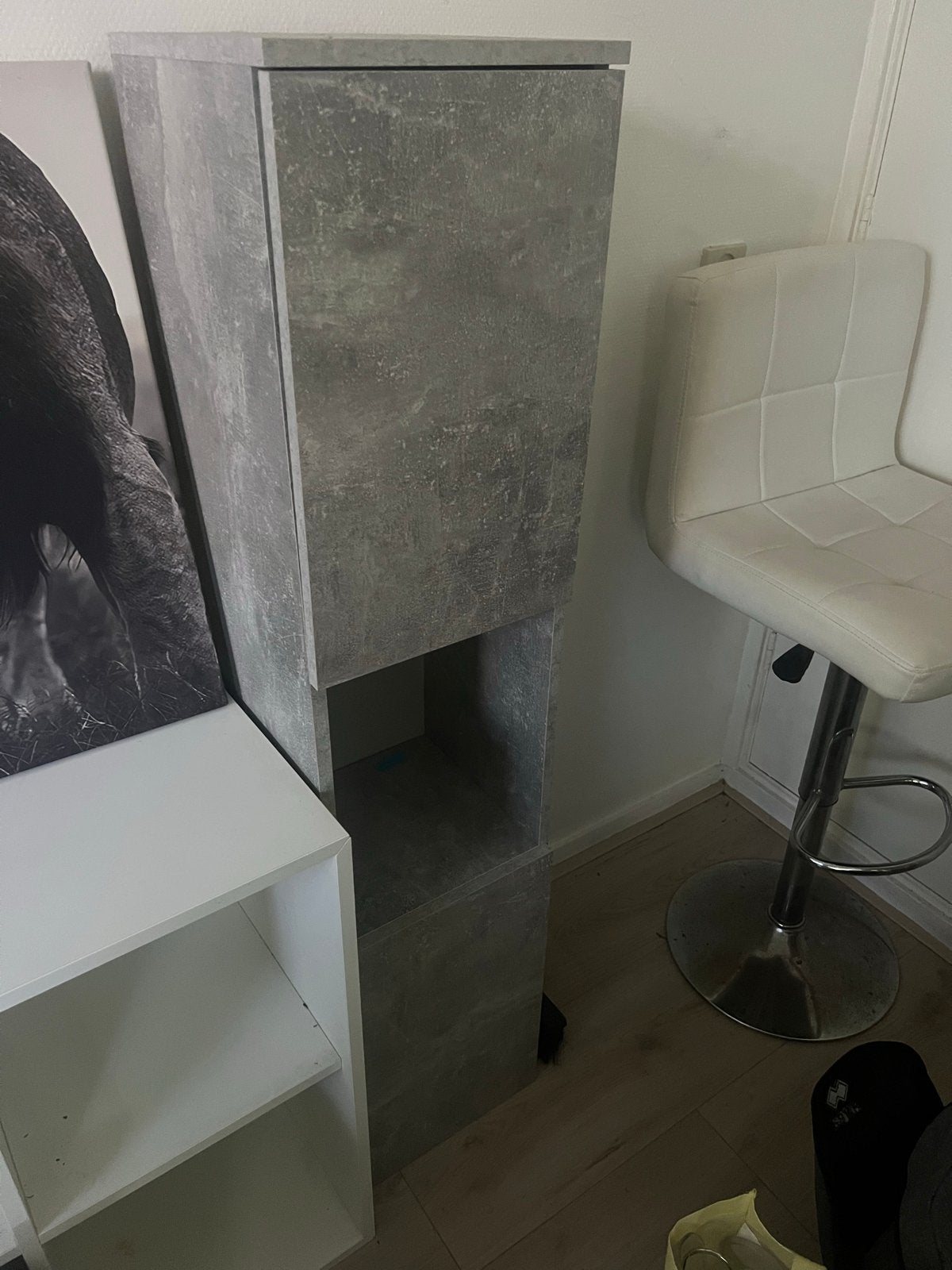Grijze kast in goede staat, Ophalen, Gebruikt