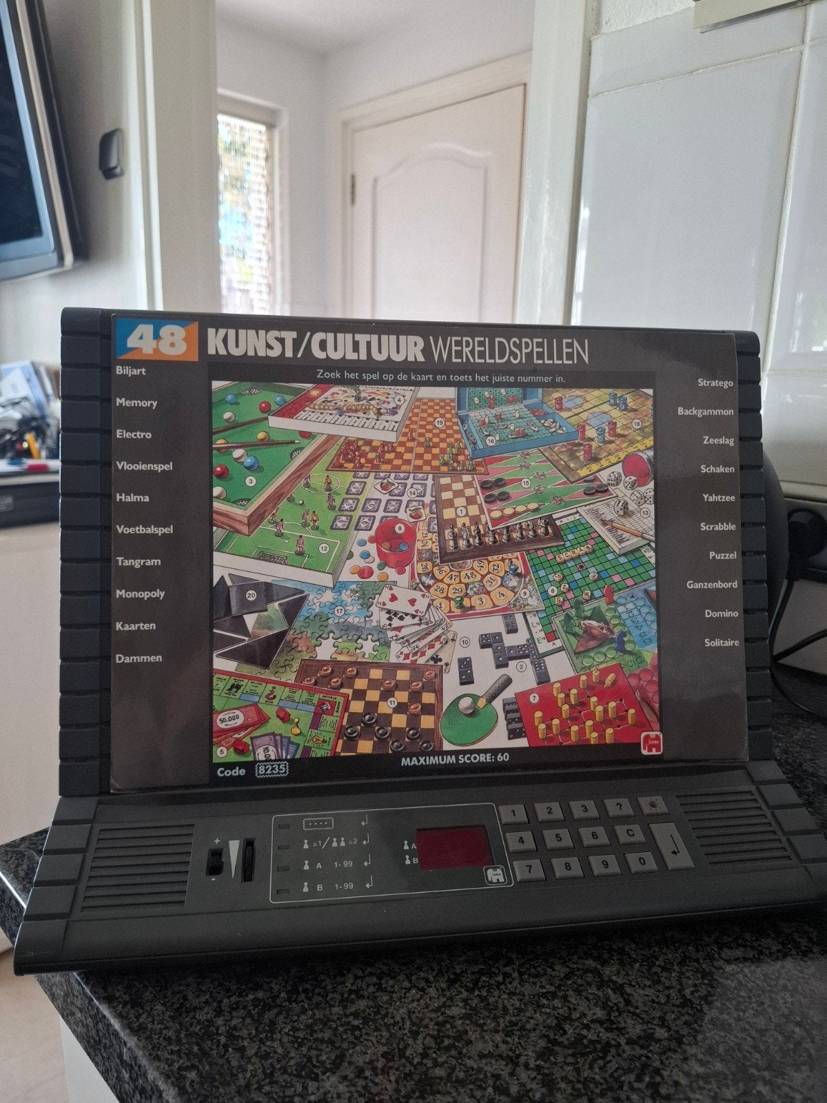 Vintage Jumbo computer electro 1990, Computers en Software, Vintage Computers, Ophalen