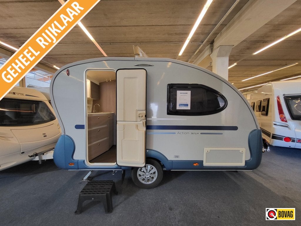 Adria Action 361 LH; voortent, fietsenrek, Caravans en Kamperen, Schokbreker, Tot en met 2, Bedrijf, 750 - 1000 kg