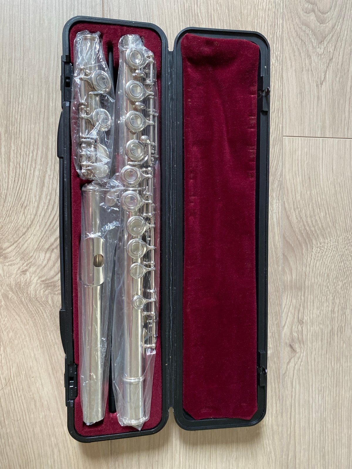 Yamaha YFL-311 Dwarsfluit met Zilveren Kopstuk, Muziek en Instrumenten, Ophalen, Zo goed als nieuw, Dwarsfluit, Met koffer of tas