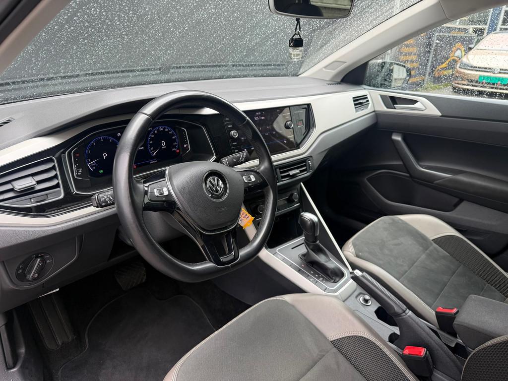 Volkswagen POLO 1.5 TSI Highline Pano Automaat Virtual, Auto's, Euro 6, 4 cilinders, 150 pk, Grijs