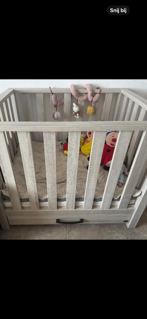 Box, Kinderen en Baby's, Boxen, Ophalen, Zo goed als nieuw, Vierkant, In hoogte verstelbaar