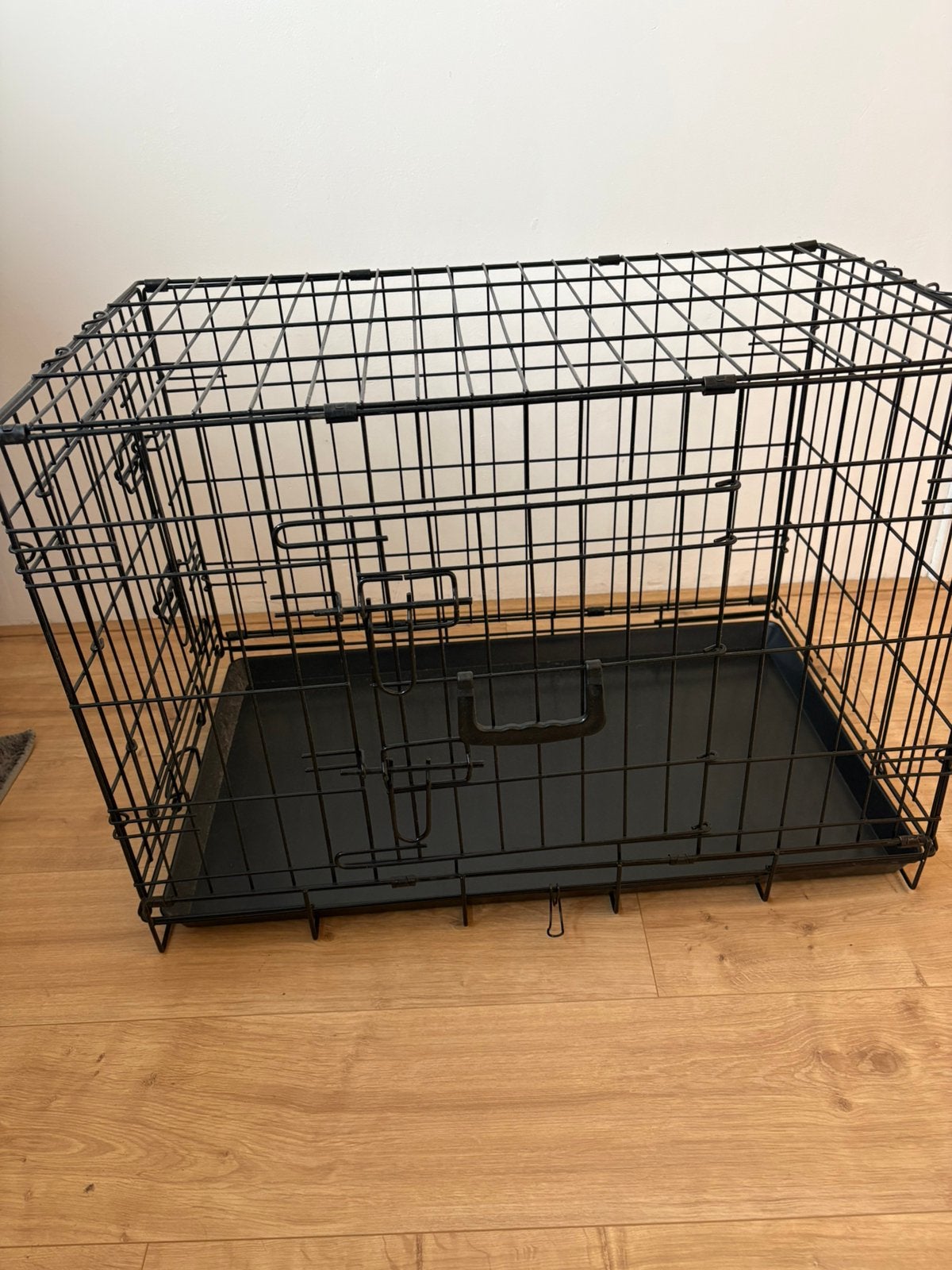 Hondenbench middel 76cm breed, 2 deurtjes, zwart, Ophalen, Zo goed als nieuw, 75 tot 110 cm, Minder dan 65 cm