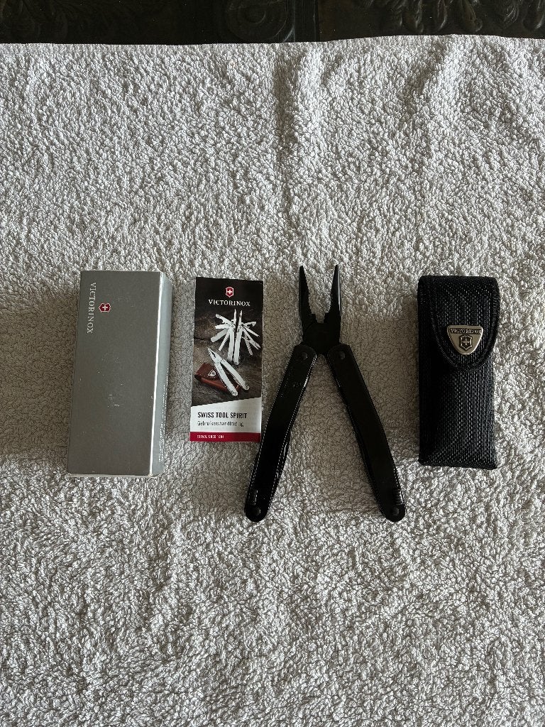 Victorinox Swiss Tool Spirit Multitool, Ophalen of Verzenden, Nieuw