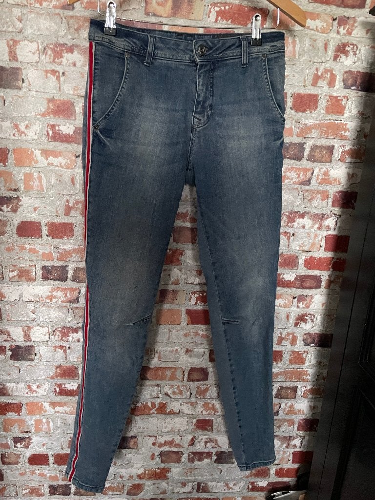 Summum blue daze jeans spijkerbroek met wit rode bies 34, Summum, Blauw, Ophalen of Verzenden, Zo goed als nieuw