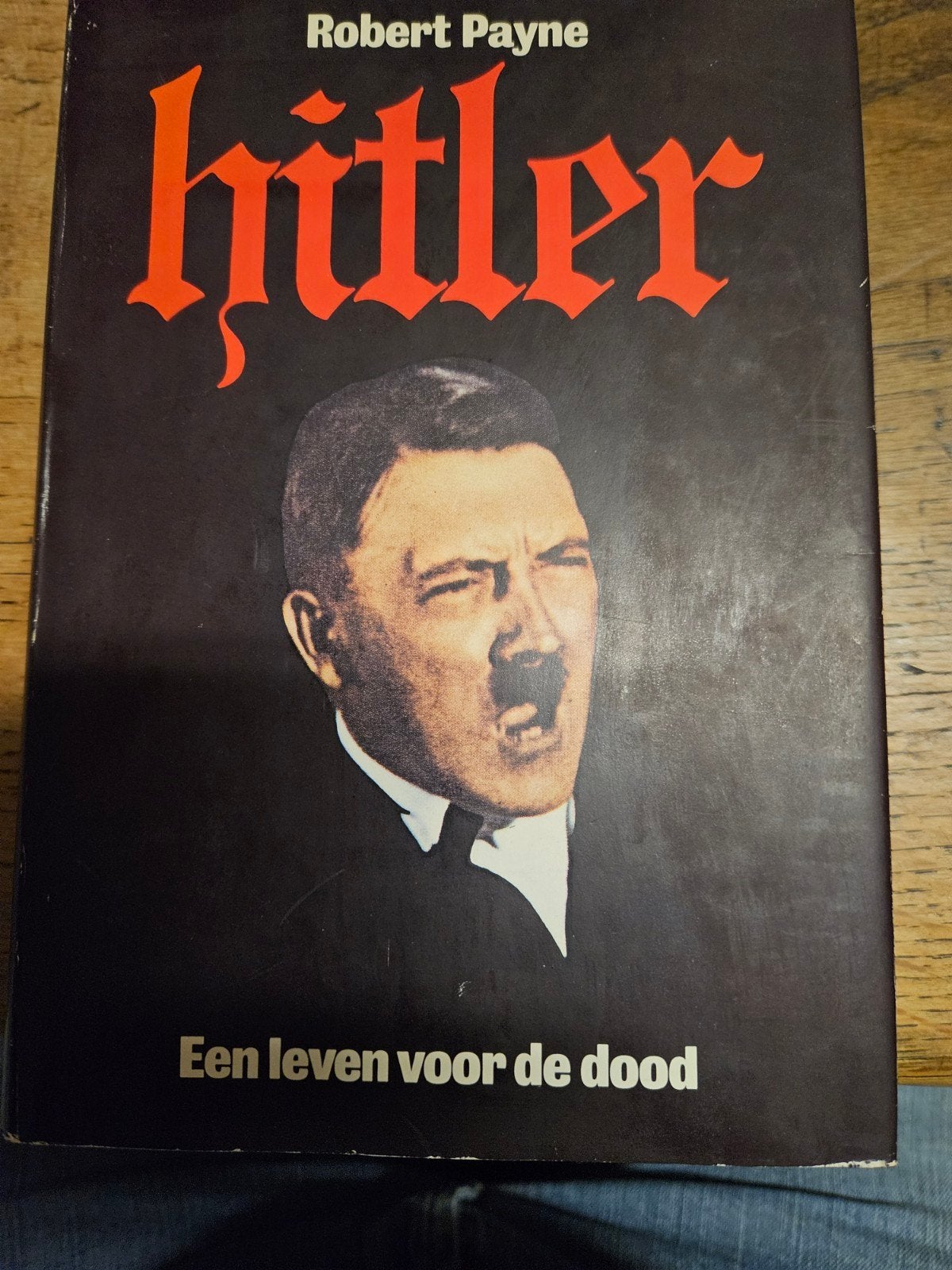 Hitler   een leven voor de dood, Ophalen of Verzenden, Tweede Wereldoorlog, Gelezen, Algemeen