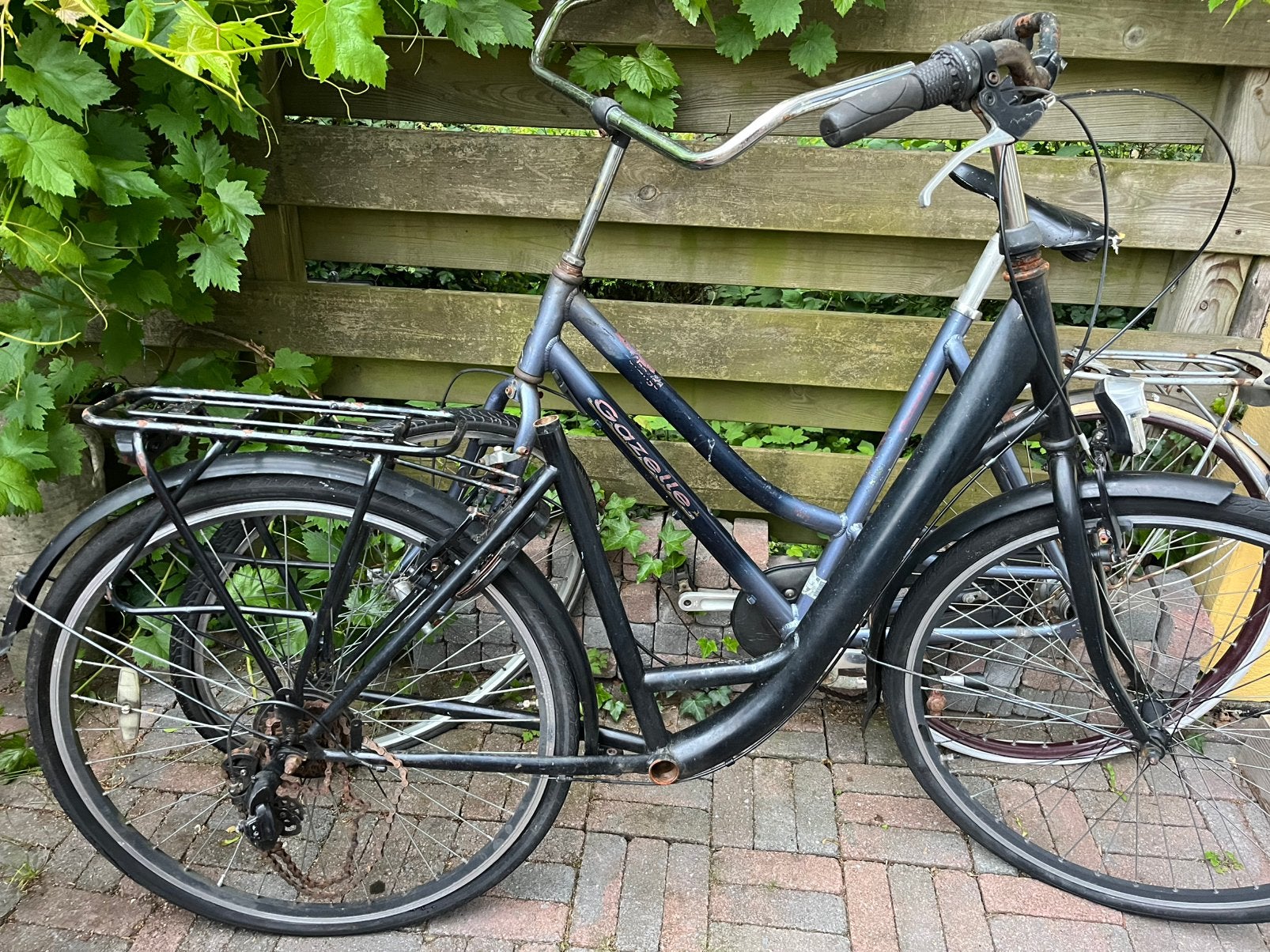 Schuuropruiming 2 opknapfietsen, Ophalen, Gazelle, Minder dan 10 versnellingen, 28 inch