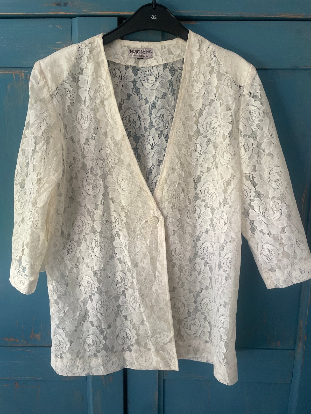 Elegant Crèmekleurig Kanten Jasje - Ladies Fashion, Maat 38/40 (M), Overige kleuren, Ophalen of Verzenden, Zo goed als nieuw