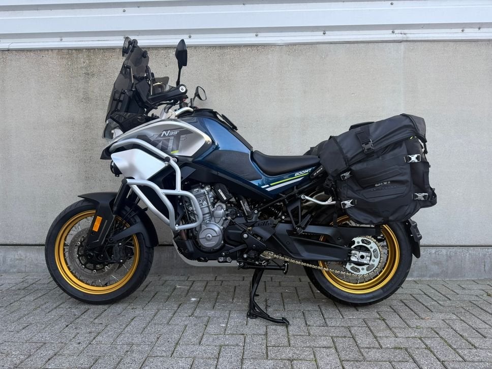 CFMOTO 800MT Touring | 1e Eigenaar | Quickshifter | Garantie, 2 cilinders, Bedrijf, Onbekend, Meer dan 35 kW