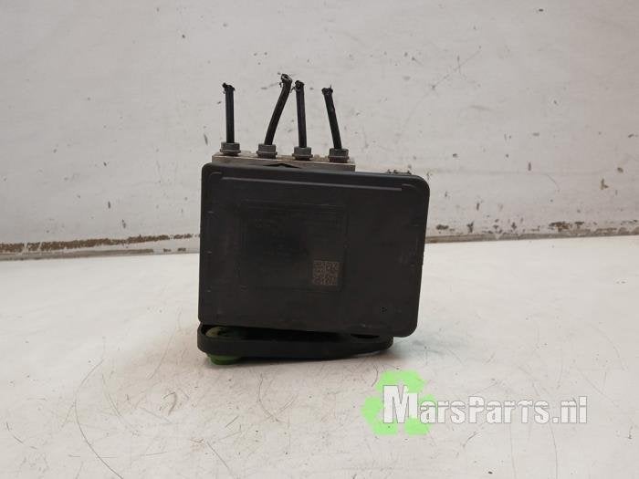 ABS Pomp van een Volkswagen Caddy, Gebruikt, -, Volkswagen, -
