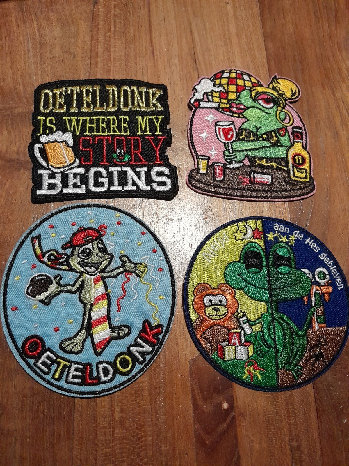 Oeteldonk Carnaval Emblemen/Patches prijs per stuk, Ophalen of Verzenden, Gebruikt, Meerdere stickers