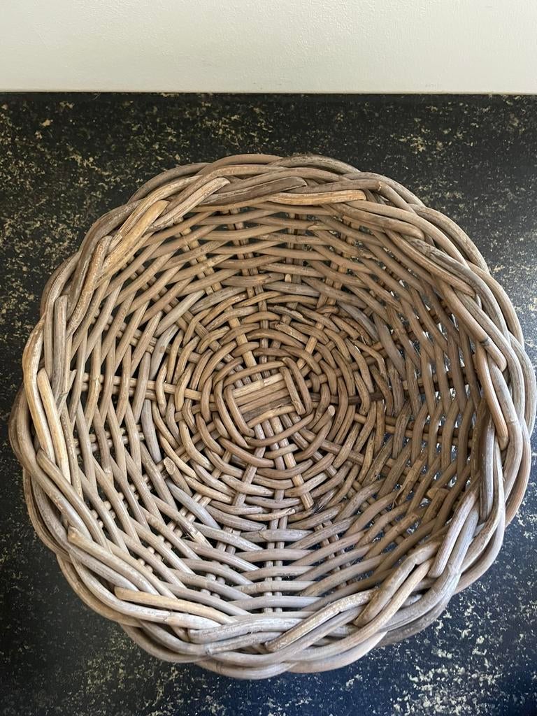 Rotan mandje, rotan schaal, Ophalen of Verzenden, Zo goed als nieuw, Rond, Riet