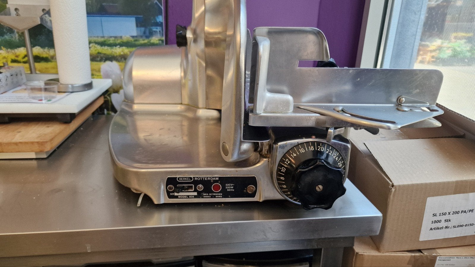 Professionele Berkel snijmachine, model 834 te koop., Ophalen, Gebruikt