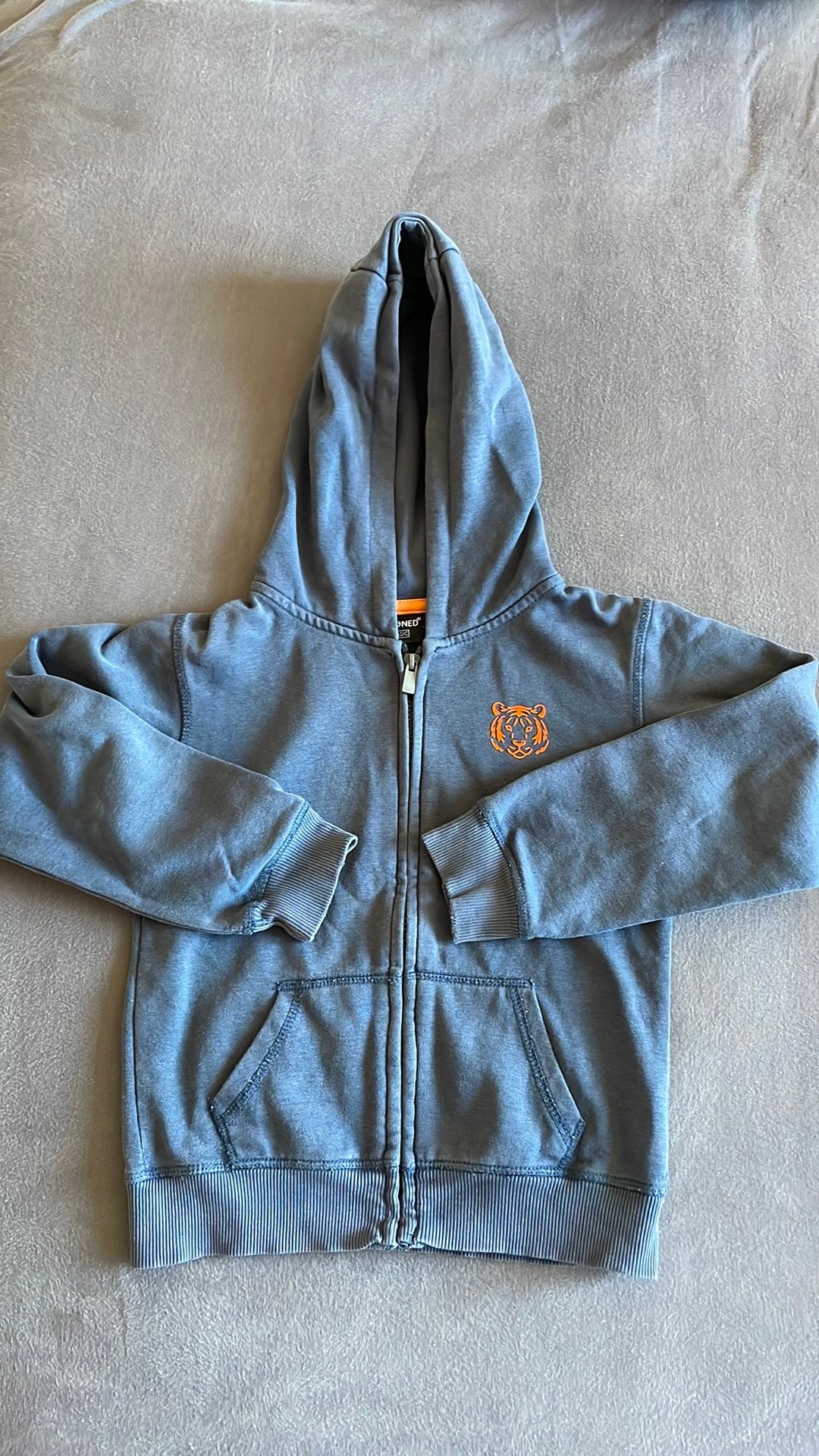 D.blauw vest mt 122-128, Ophalen of Verzenden, Gebruikt, Jongen, Trui of Vest