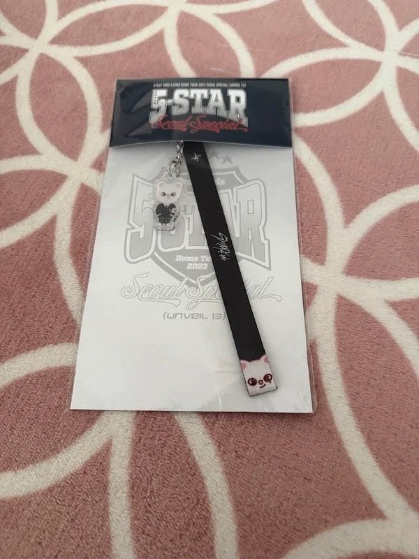 Stray Kids Jiniret light stick strap, Ophalen of Verzenden, Nieuw, Foto of Kaart