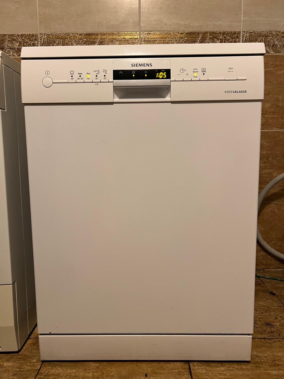 Siemens Vaatwasser SN28M250EU - nette staat, Witgoed en Apparatuur, Vaatwasmachines, Ophalen, Zo goed als nieuw, 85 tot 90 cm