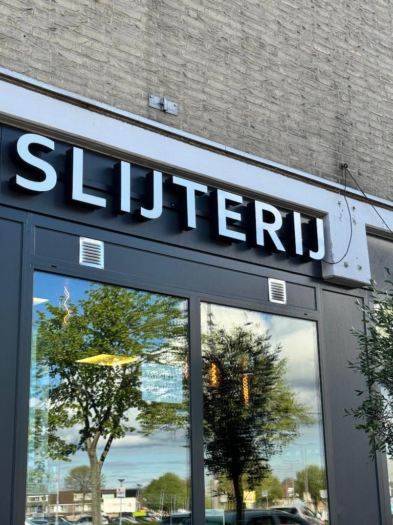 Reclame Doosletters SLIJTERIJ, Ophalen, Gebruikt, Reclamebord