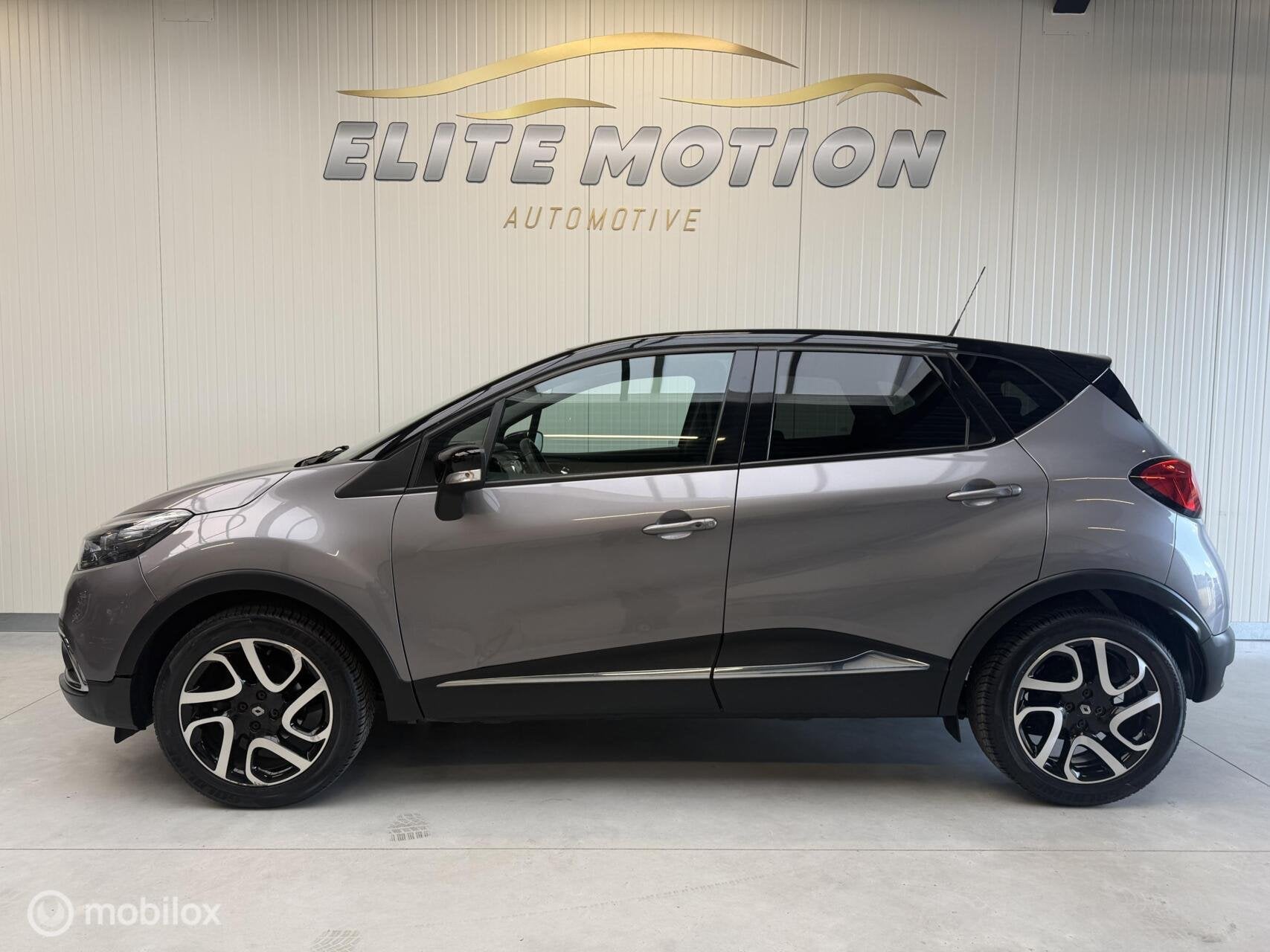 Foto 3 van Renault Captur 0.9 TCe Dynamique | Camera | Keyless | Ecc