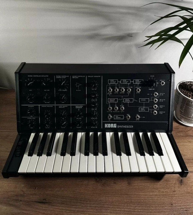 Korg MS10 synthesizer, Ophalen of Verzenden, Zo goed als nieuw, 61 toetsen, Korg