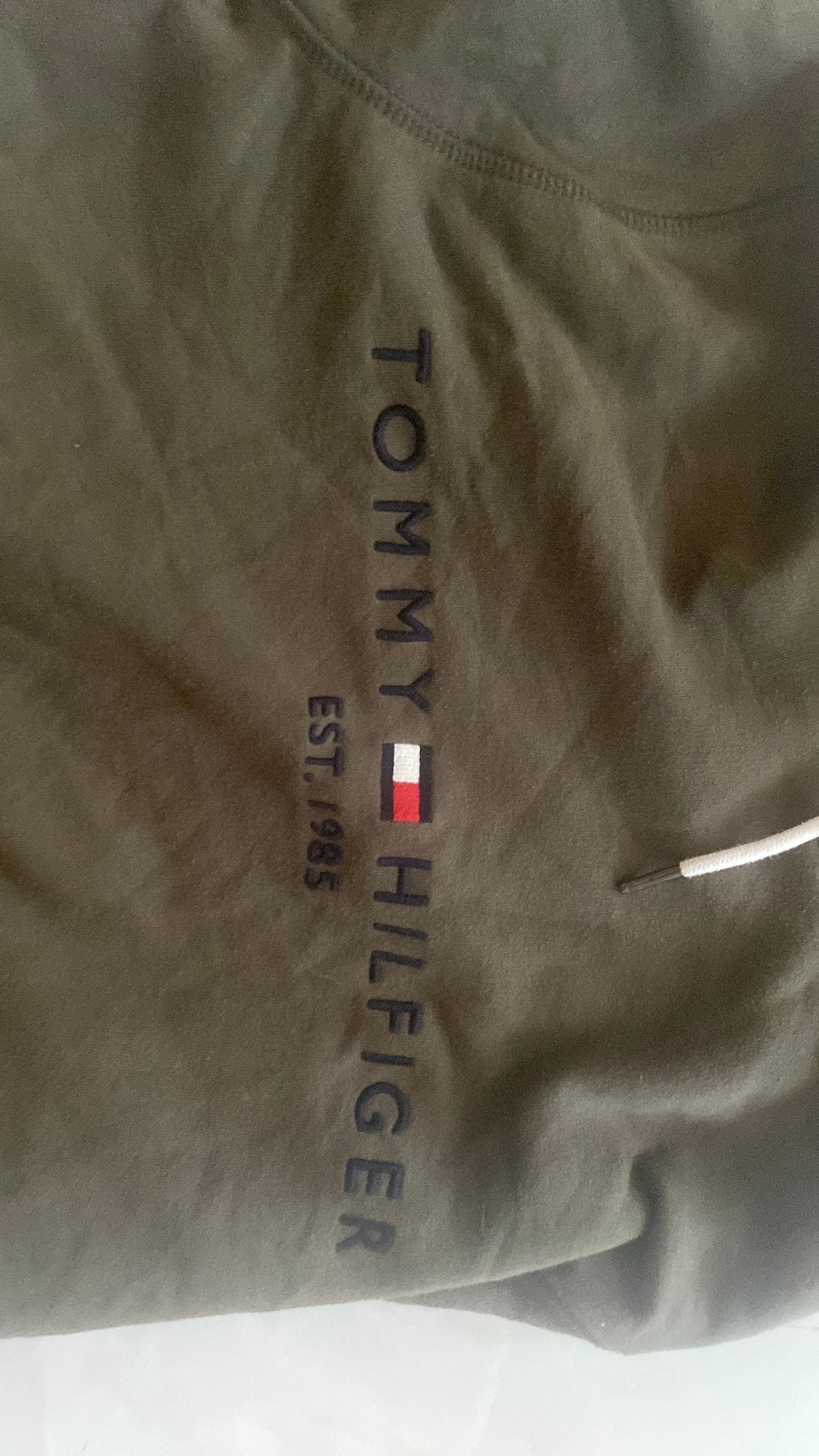 Tommy hilfiger donker groen, Kleding | Heren, Truien en Vesten, Ophalen of Verzenden, Zo goed als nieuw, Maat 48/50 (M), Groen