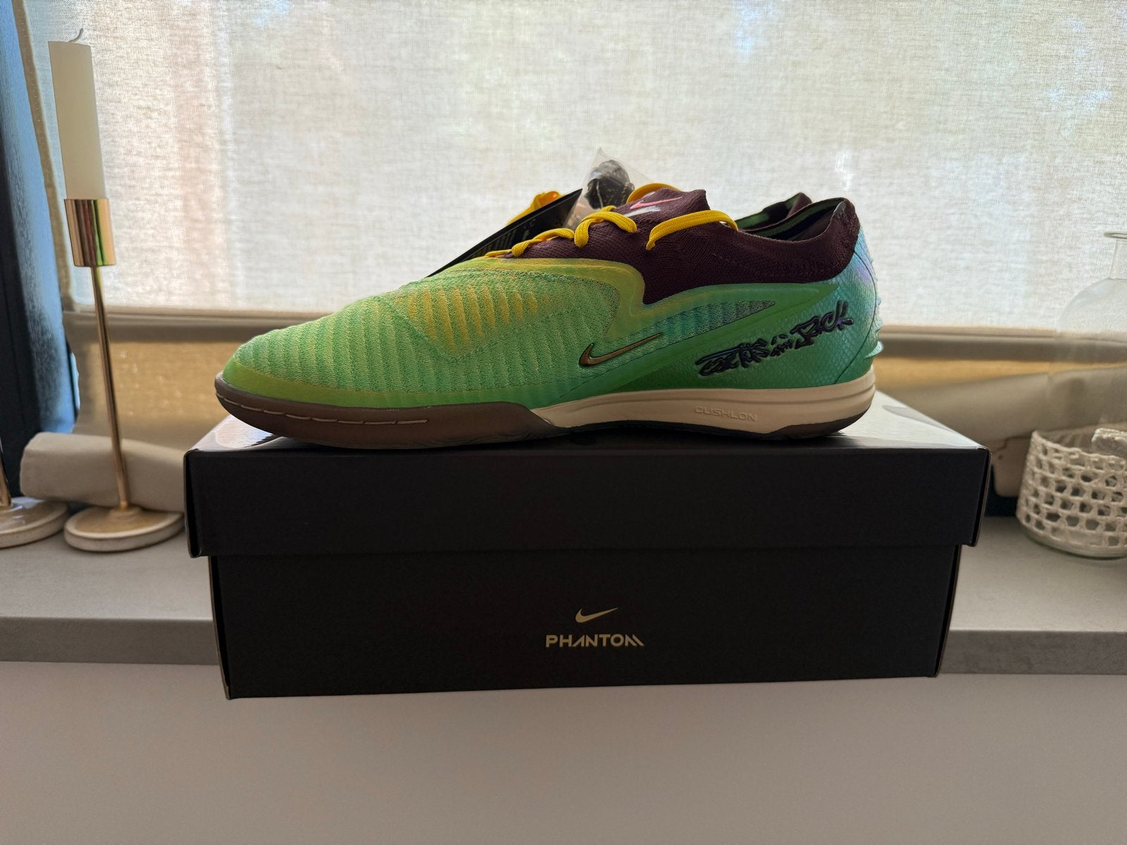 Nike Phantom 6 Low Elite IC SE Voetbalschoenen, Ophalen of Verzenden, Nieuw, Overige kleuren, Sneakers of Gympen