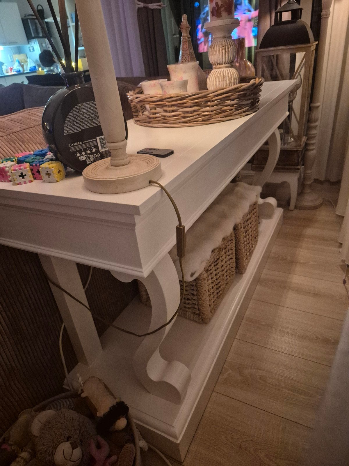 Witte sidetable, Ophalen, 100 tot 150 cm, Zo goed als nieuw, Klassiek, Landelijk