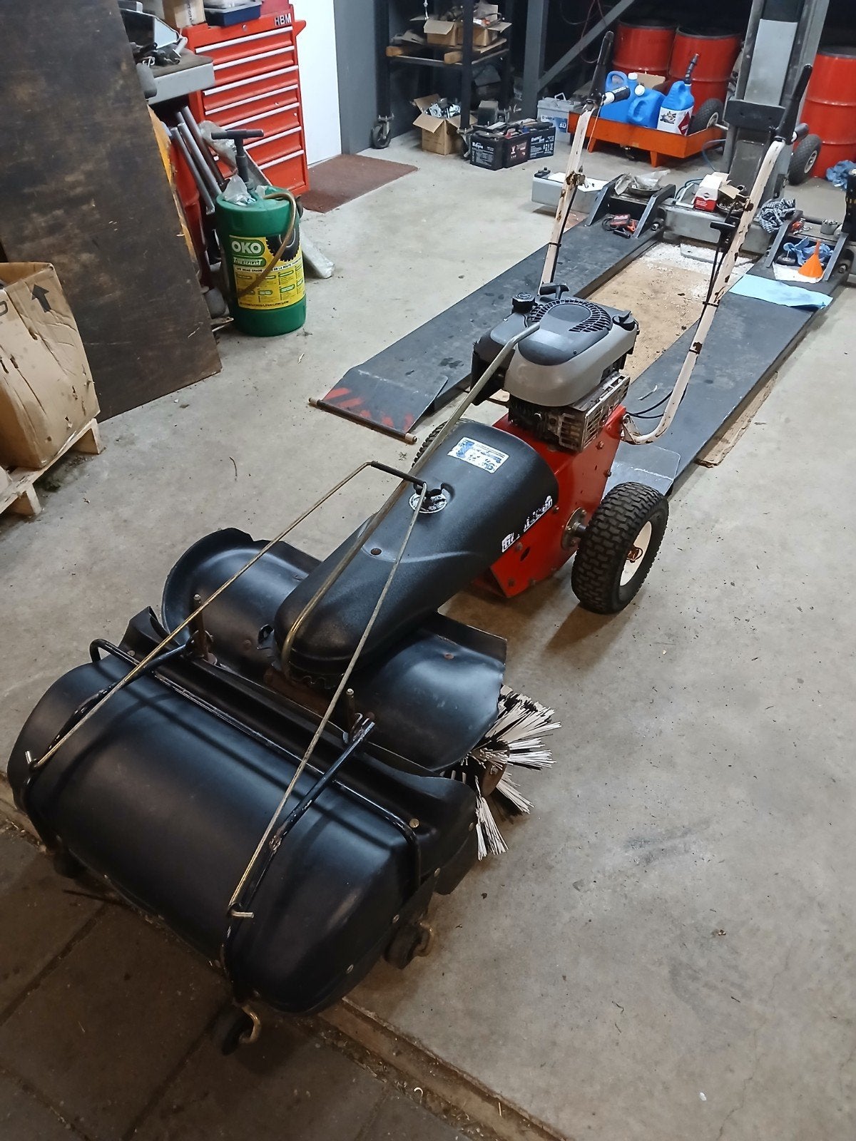 Tielburger TK36 veegmachine, Ophalen of Verzenden, Gebruikt, Tielbürger