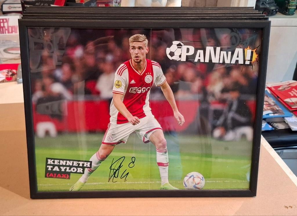 Taylor Ajax ingelijste poster met handtekening, Eén persoon
