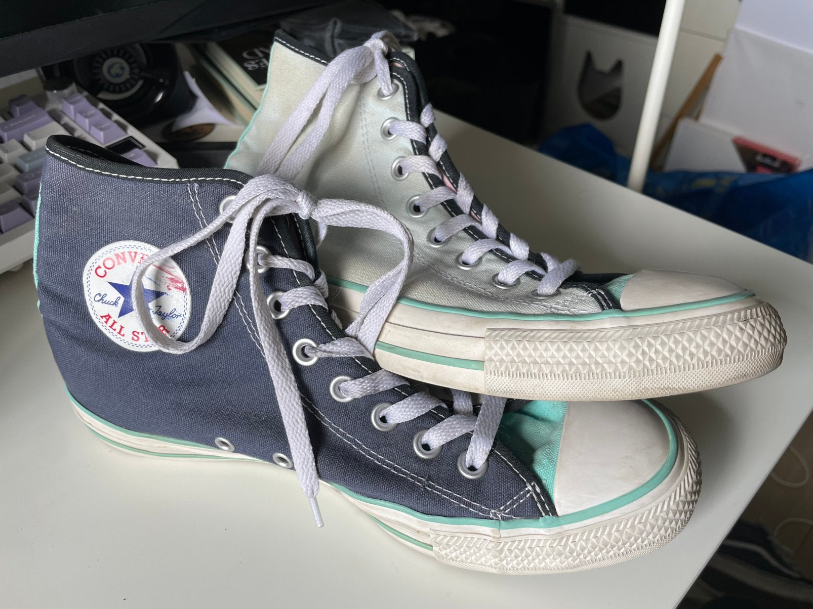 Custom Converse High Tops, Kleding | Dames, Schoenen, Overige kleuren, Ophalen of Verzenden, Sneakers of Gympen, Gedragen