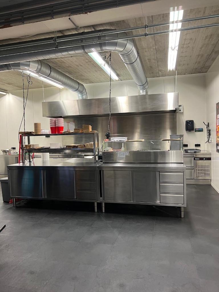 Heerhugowaard  Horeca keuken te huur (Warme en Koude Keuken), Ophalen, Gebruikt, Fornuis, Frituur en Grillen