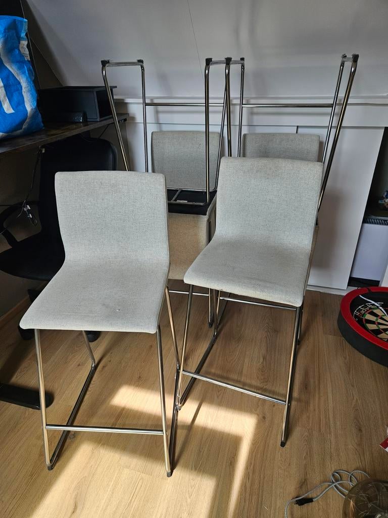 6x IKEA barkrukken, lichtgrijs met metalen onderstel, Ophalen, 60 tot 90 cm, Metaal, Gebruikt