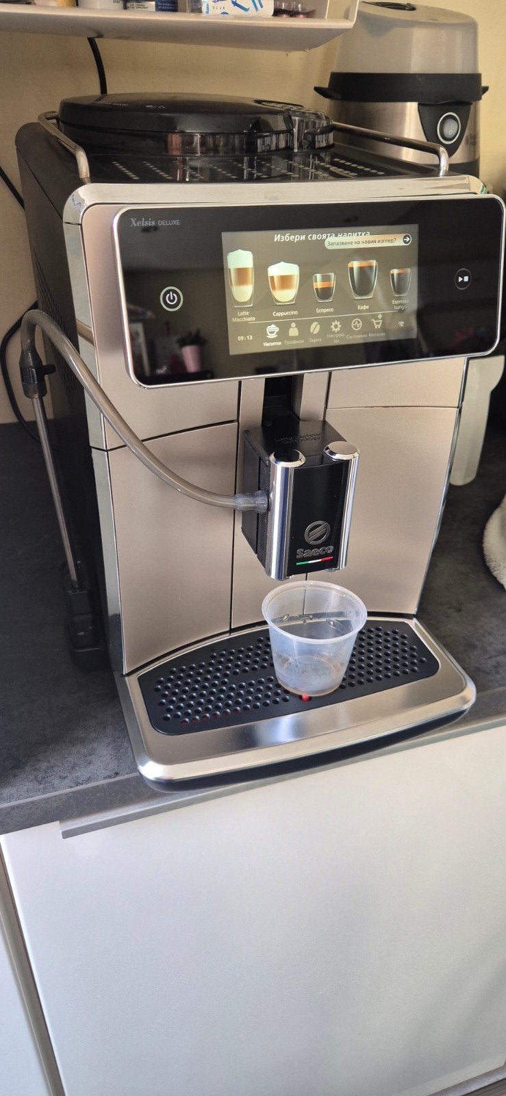 saeco Xelsis deluxe, Ophalen of Verzenden, Zo goed als nieuw, Koffiemachine
