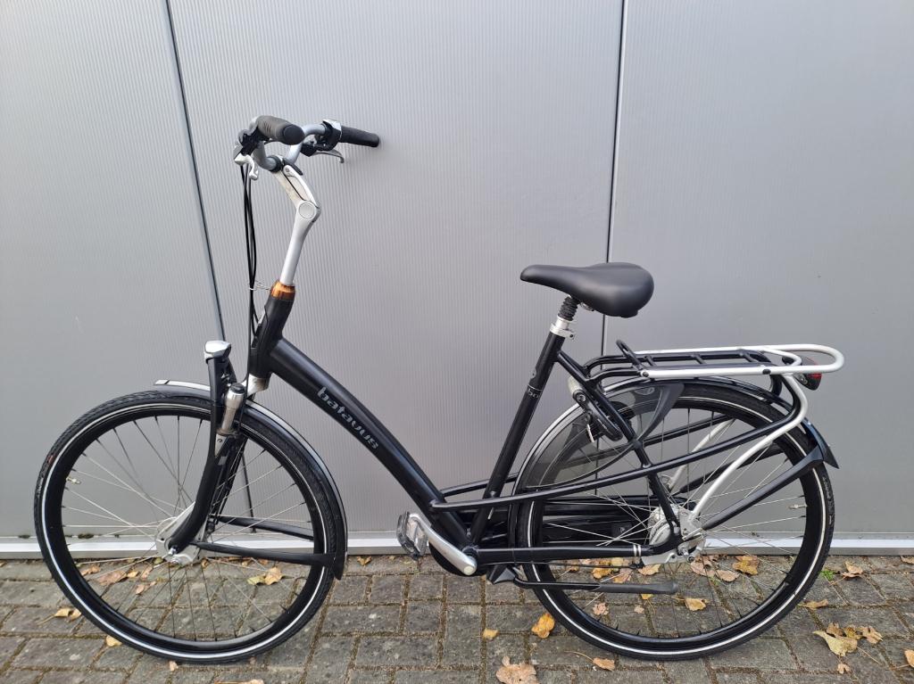 28 inch Batavus dames fiets /57cm, Fietsen en Brommers, Fietsen | Dames | Damesfietsen, Ophalen, Versnellingen, Batavus, 56 cm of meer
