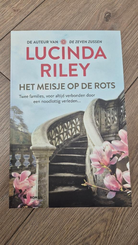 Het meisje op de rots, Boeken, Romans, Ophalen of Verzenden, Nieuw, Lucinda Riley