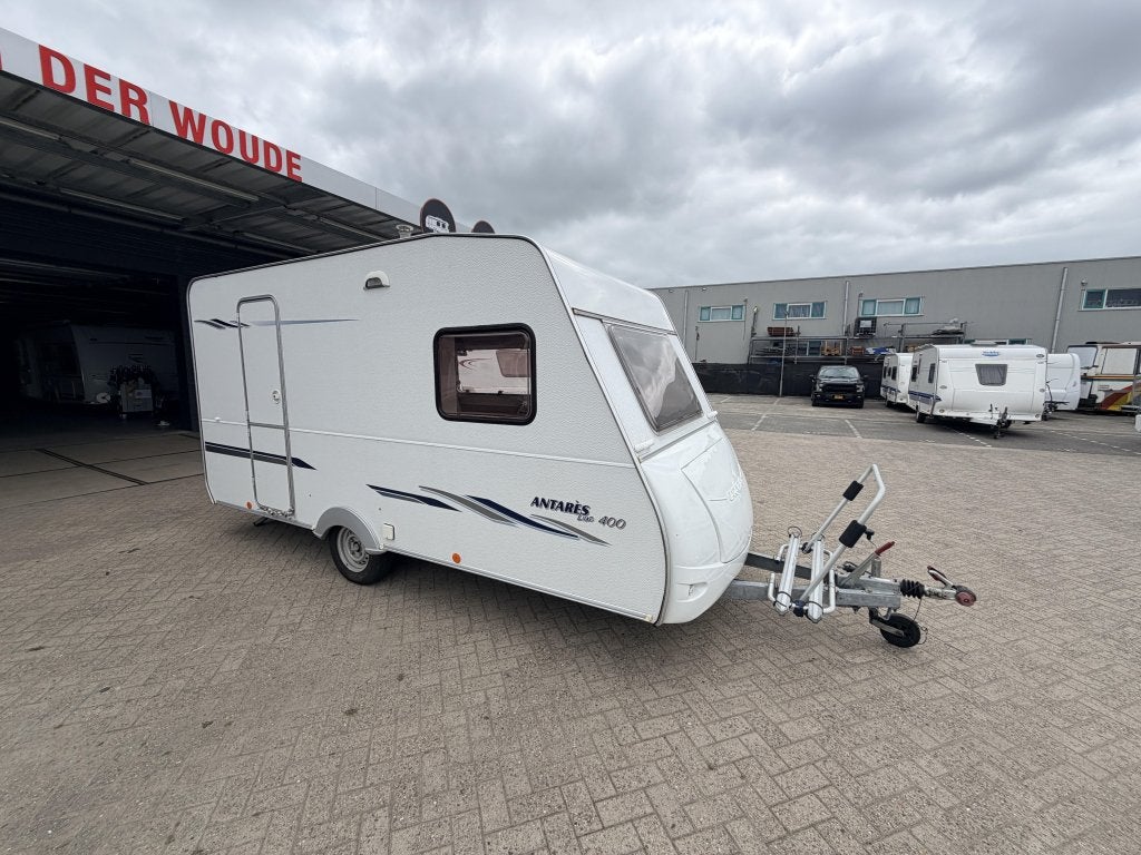 Caravelair Antares 400 Lichtgewicht zitje dwarsb, Standaardzit, Bedrijf, 4 tot 5 meter, Kachel