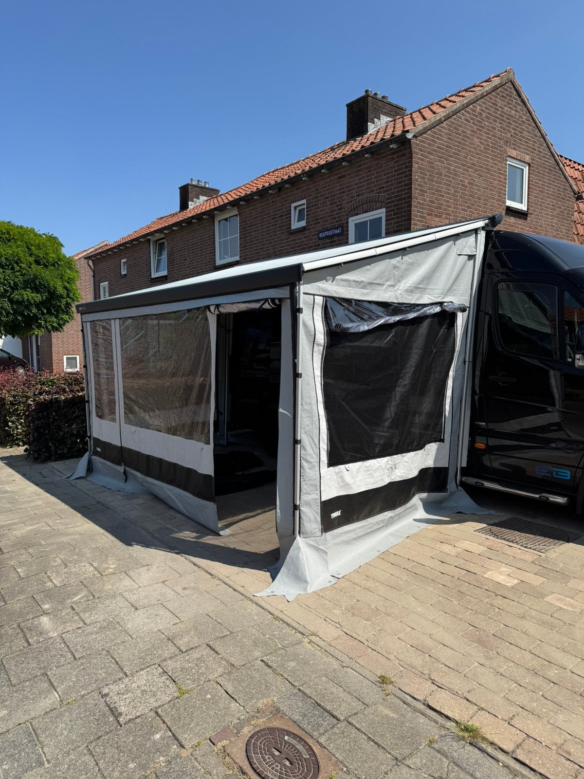 Thule voortent luifeltent residence 400cm 425cm, Ophalen, Zo goed als nieuw