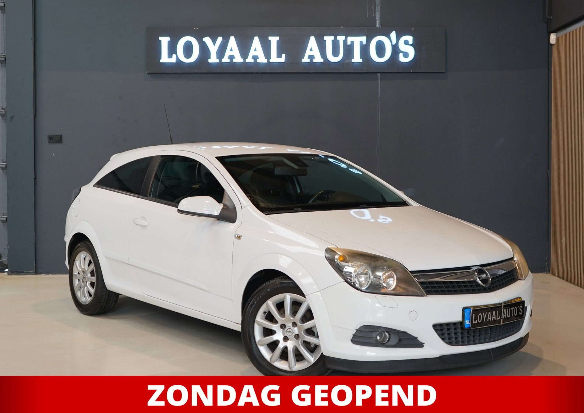 Opel Astra GTC 1.4 Business | PDC | AIRCO | APK, Voorwielaandrijving, Stof, Gebruikt, 4 cilinders