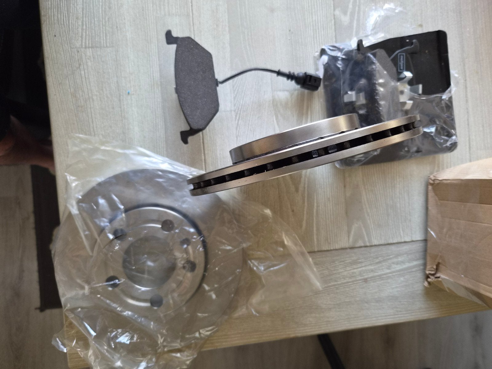 Remschijven ABE C3S011 & Remblokken met sensor, Ophalen of Verzenden, Nieuw