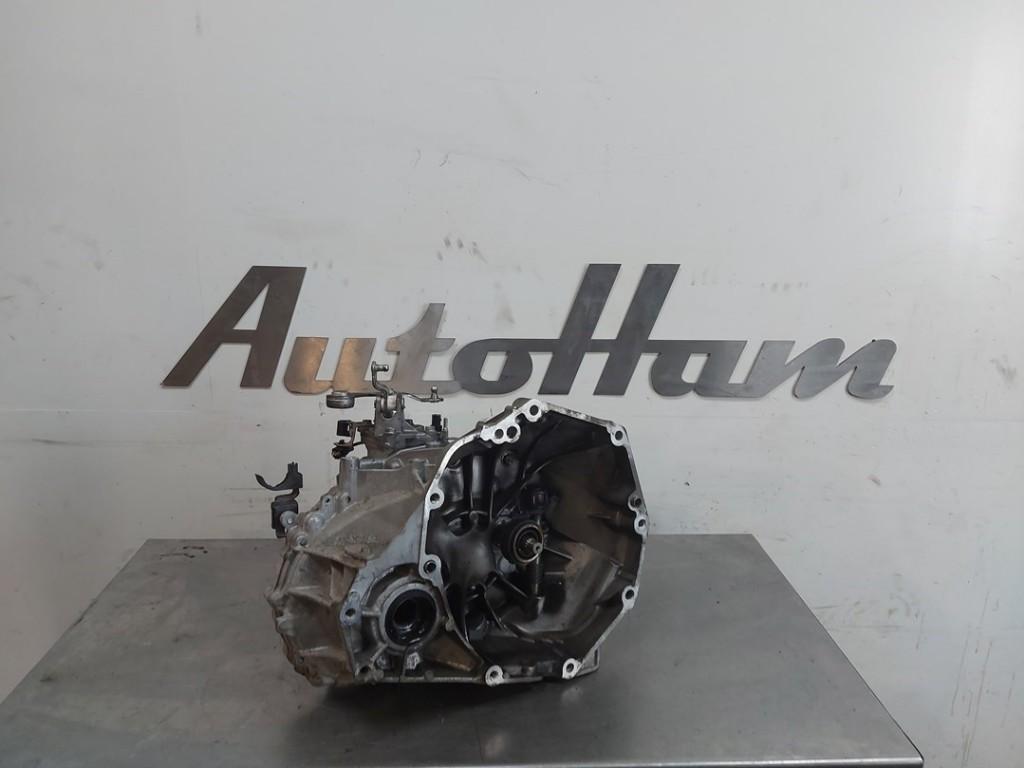 Versnellingsbak Schakel ABS Suzuki Celerio (LF) YLA170901147, Gebruikt, Suzuki Deutschland GmbH, Kontakt@suzuki.de, Suzuki-Allee 7, Bensheim 64625, , Duitsland