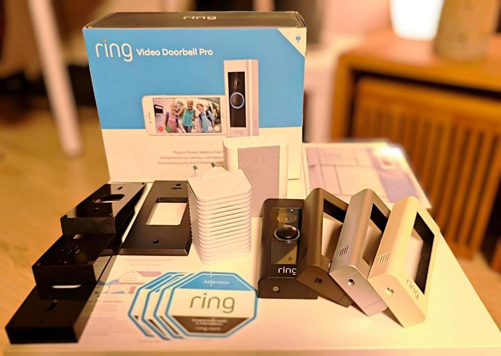 Ring Video Doorbell Pro 2 (bedraad) – 2 Chimes, Ophalen of Verzenden, Zo goed als nieuw