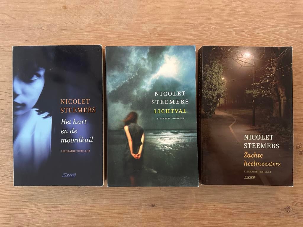 Nicolet Steemers - 3 literaire thrillers (Zo goed als nieuw), Ophalen of Verzenden, Zo goed als nieuw