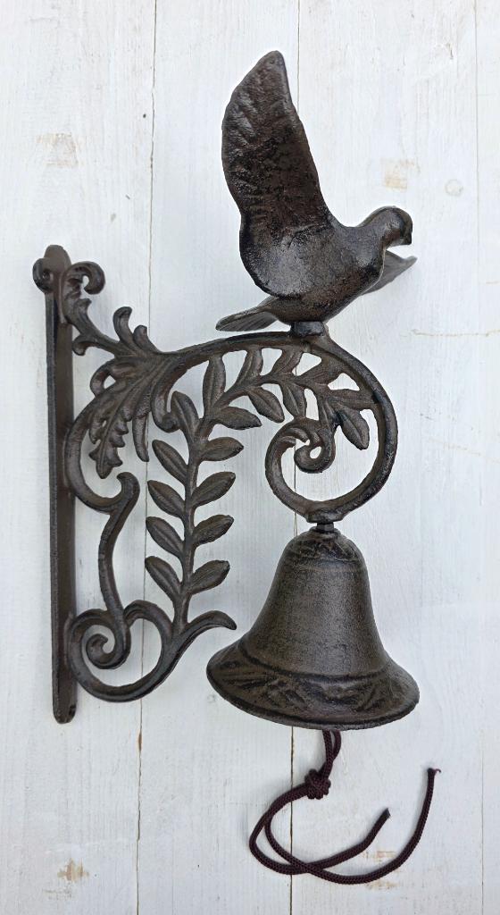 DEURBEL / VOGEL MET UITSLAANDE VLEUGELS / gietijzer, Tuin en Terras, Tuinwanddecoratie, Nieuw, Info@huisentuindecoratiemarie.nl