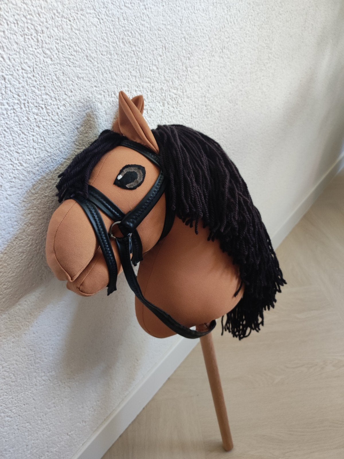 Hobbyhorse bruin met zwart hoofdstel, Kinderen en Baby's, Speelgoed | Overig, Ophalen of Verzenden, Nieuw, Jongen of Meisje