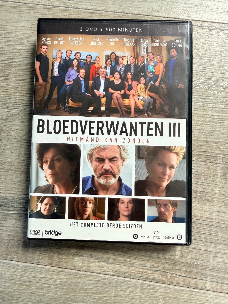 DVD box Bloedverwanten serie seizoen 3, Alle leeftijden, Ophalen of Verzenden, Gebruikt