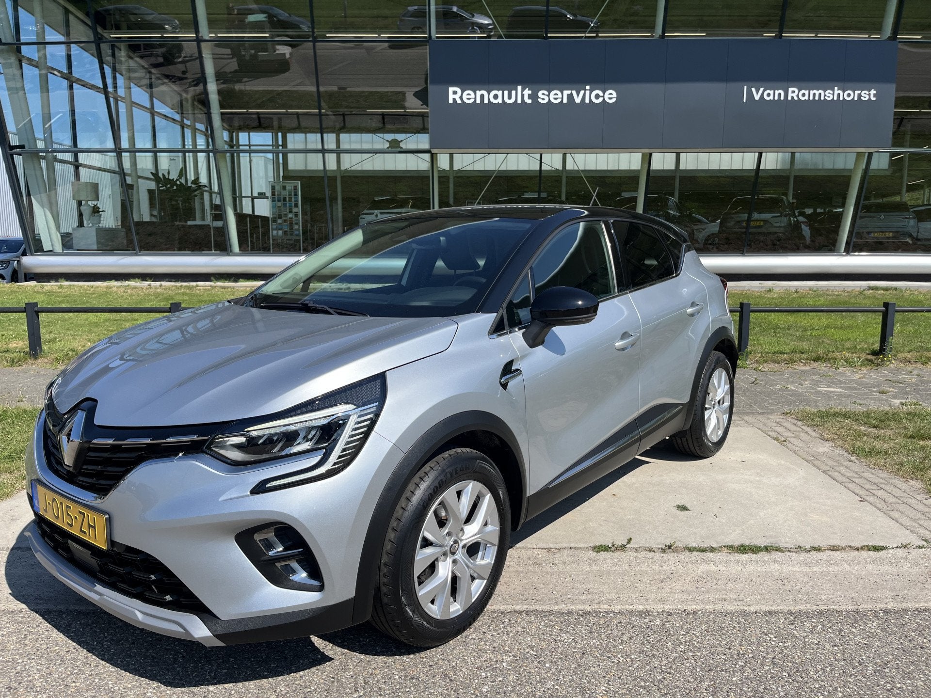 Renault Captur 1.0 TCe 100PK Intens / Dealer onderhouden / C, Voorwielaandrijving, 12 maanden, Gebruikt, Origineel Nederlands