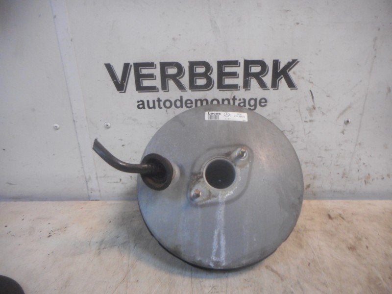 Rembekrachtiger Mercedes-Benz C (W202) 1994 0044301830, Gebruikt, Mercedes-Benz AG, Mercedes-Benz, Mercedesstraße 120, Stuttgart 70372, , Duitsland