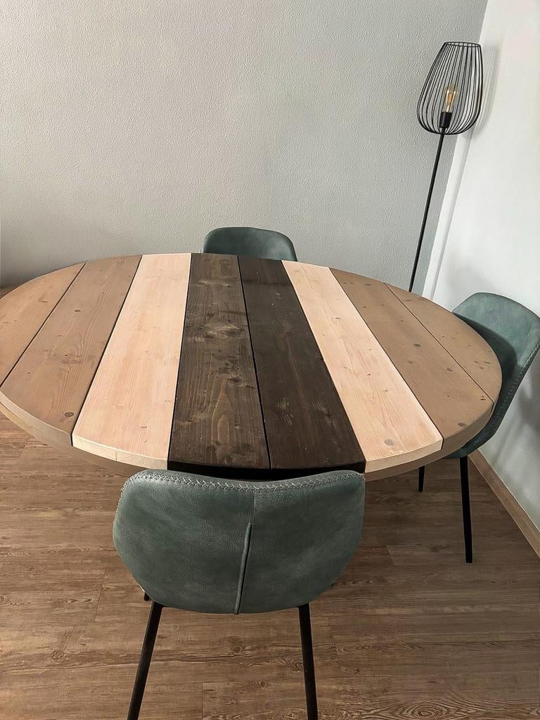 Industriële/Landelijke Ronde Eettafel (135cm) + 4 Stoelen, Rond, Zo goed als nieuw, Vijf personen of meer, Landelijk Industrieel