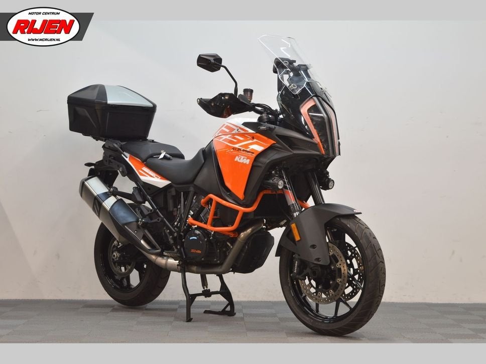 KTM 1290 SUPER ADVENTURE S (bj 2017), 2 cilinders, KTM, Motorrijbewijs A, Bedrijf