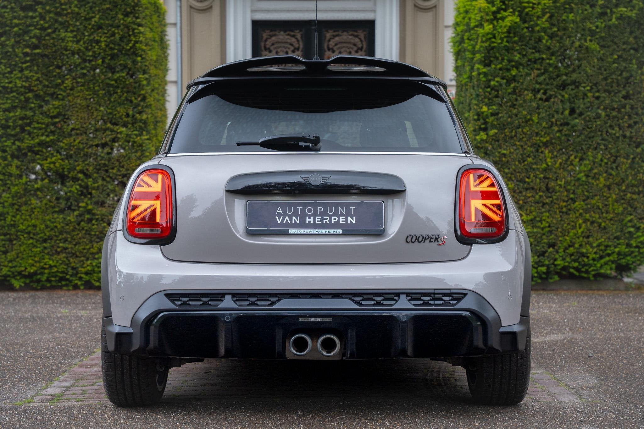 MINI 3-Deurs 2.0 Cooper S John Cooper Works PANO | H&K | ADA, Auto's, 1998 cc, Gebruikt, Euro 6, 4 stoelen