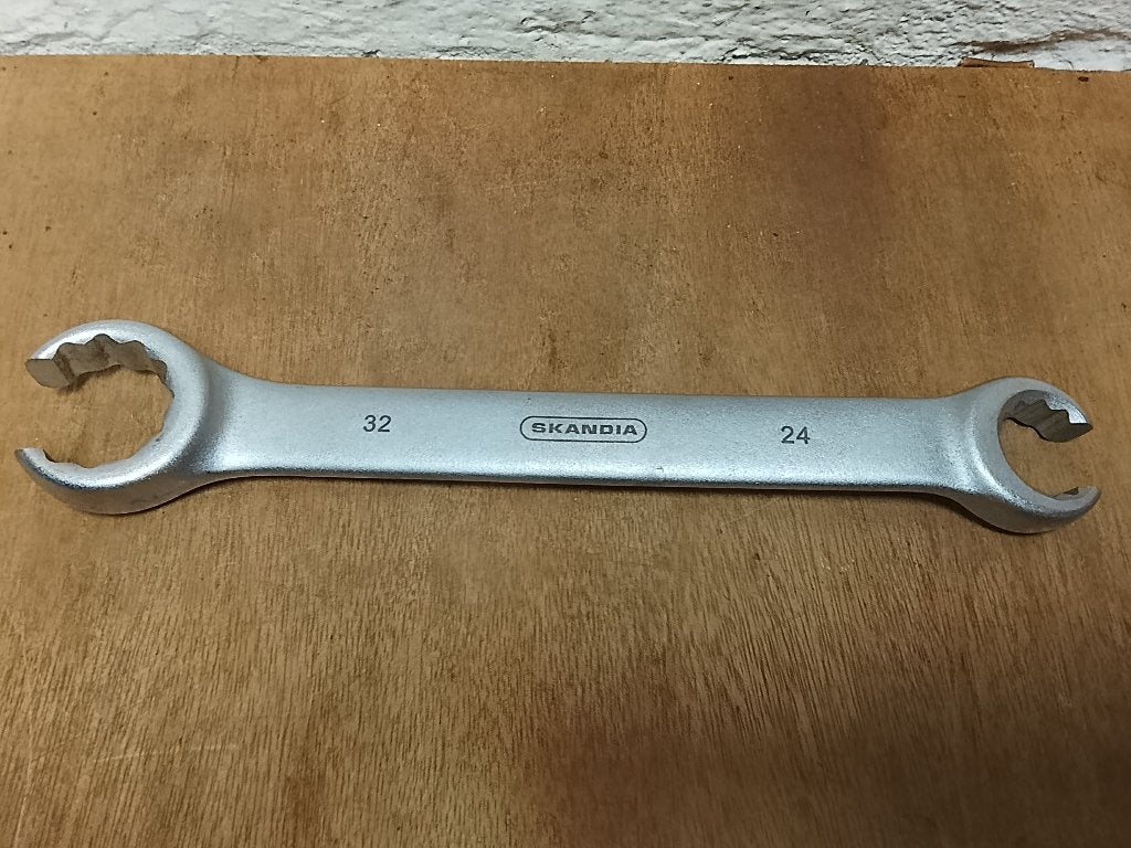 Open ringsleutel 24x32mm, Verzenden, Zo goed als nieuw